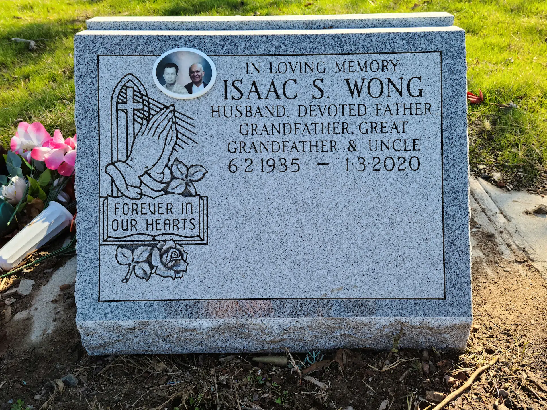Granite Upright Monument hand-carved by Upright Monument Shop in NJ — image 3